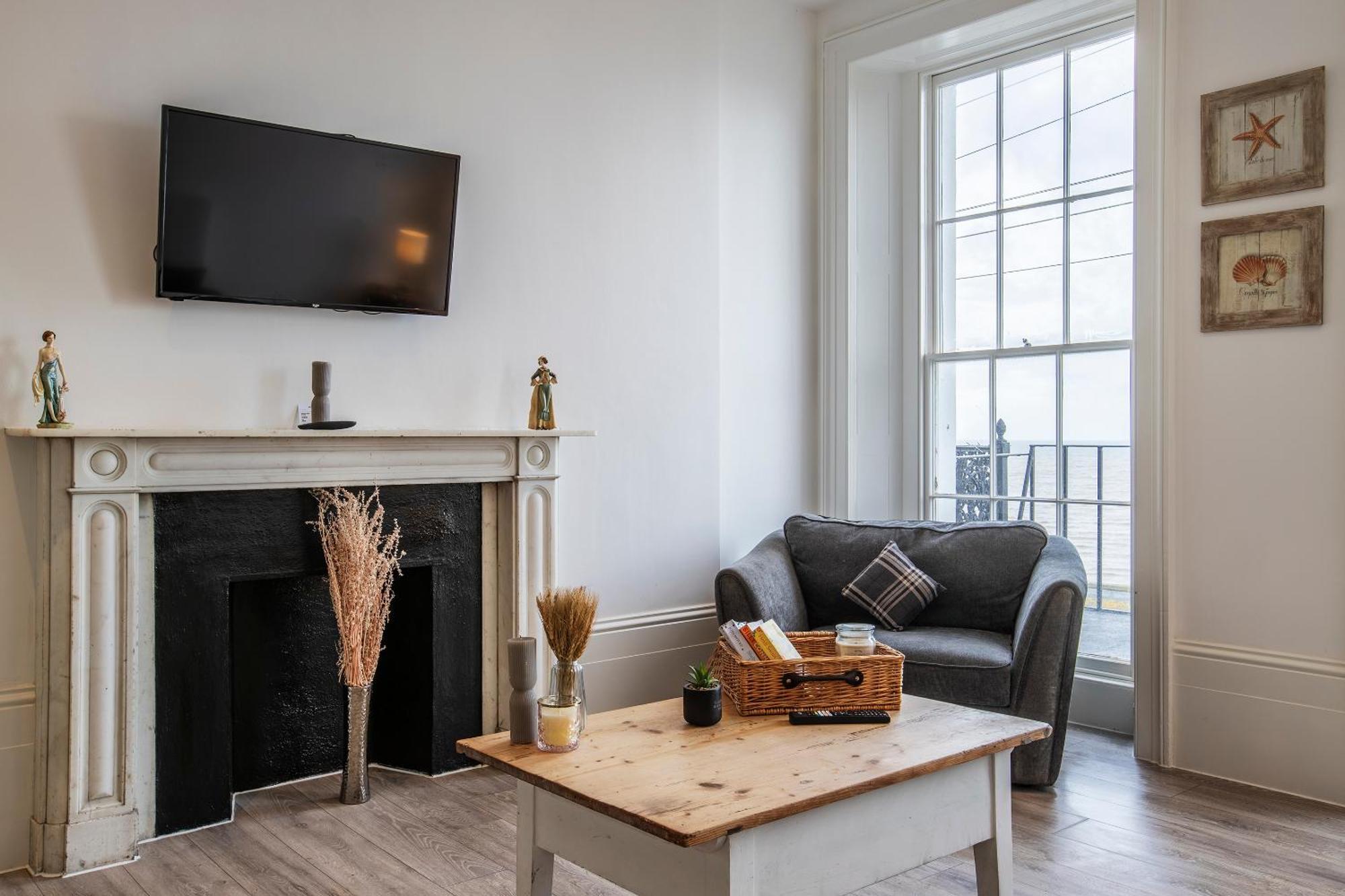 Seaside Serenity: Stylish Sea View Apartments In Herne Bay Zewnętrze zdjęcie
