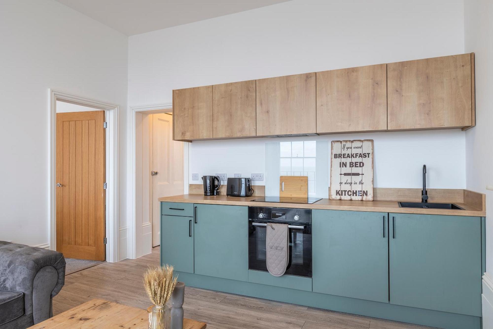 Seaside Serenity: Stylish Sea View Apartments In Herne Bay Zewnętrze zdjęcie